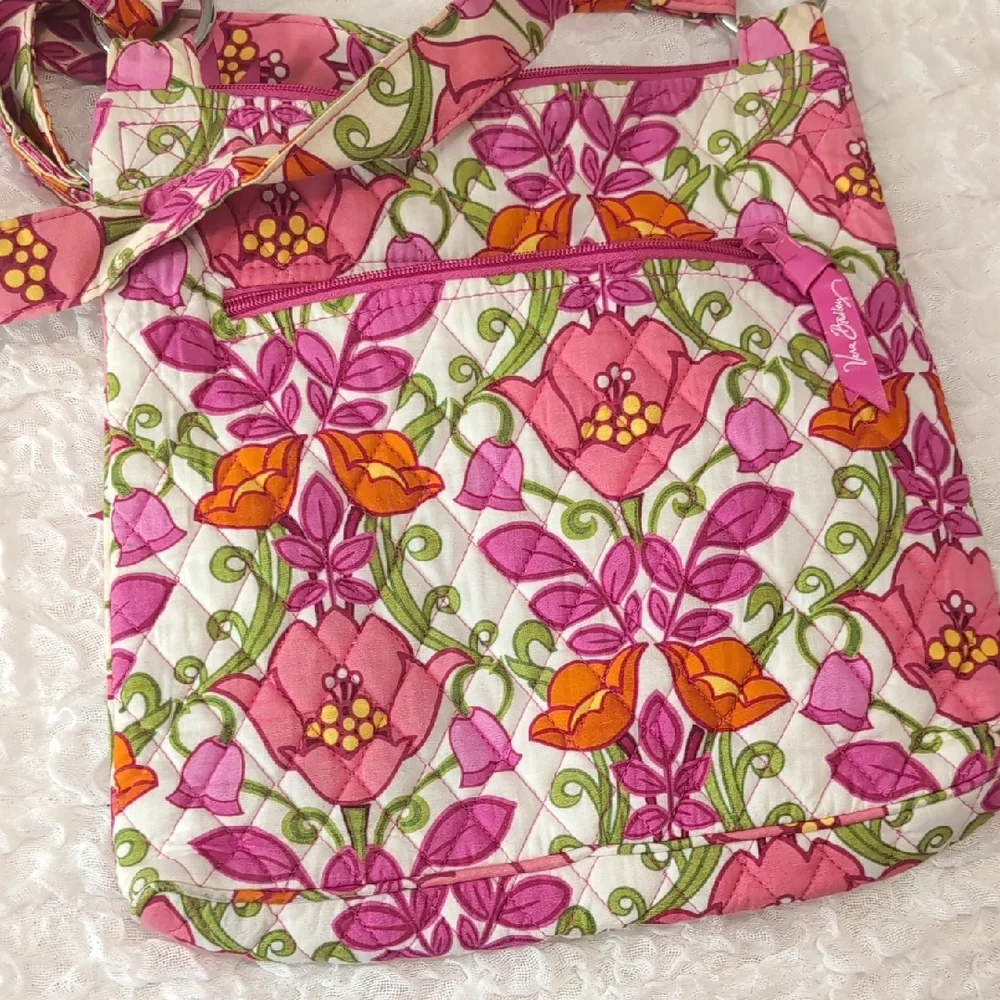 Vera Bradley Floral Pink and Orange Quilted Shoulder Bag - Picture 2 of 3